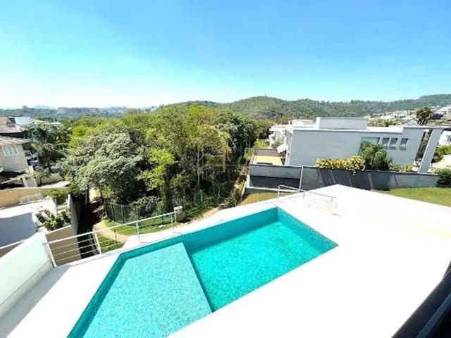 Casa venda em Santana de Parnaíba