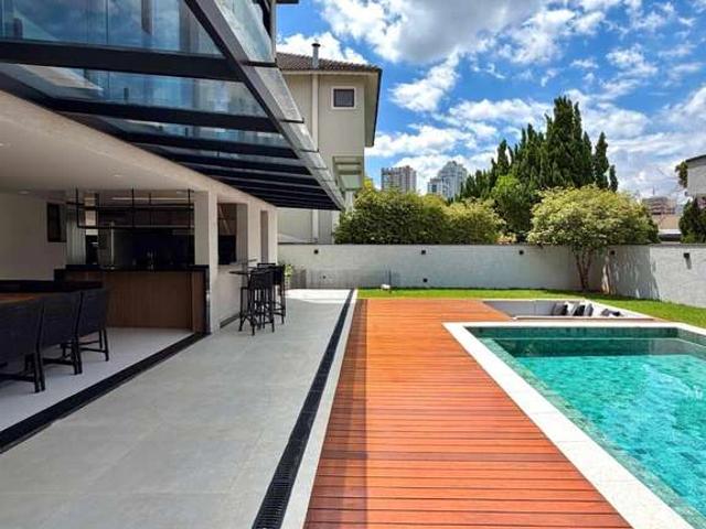 Casa venda em 18 do Forte Alphaville, Santana de Parnaíba