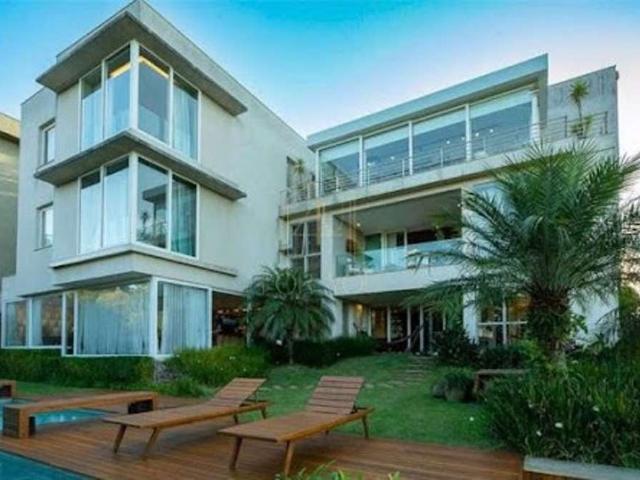 Casa venda em Santana de Parnaíba