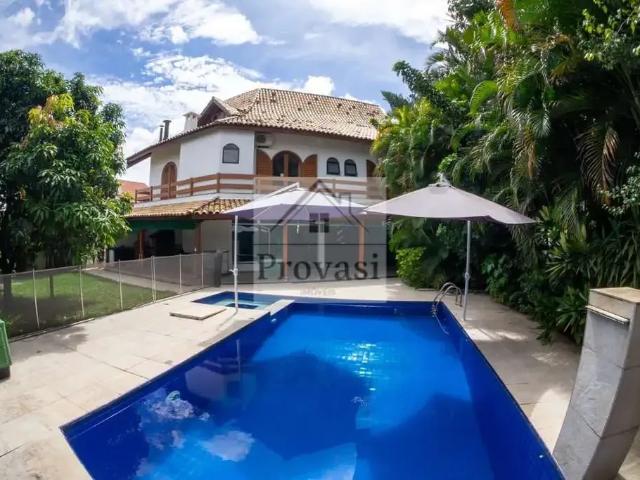 Casa venda em Santana de Parnaíba