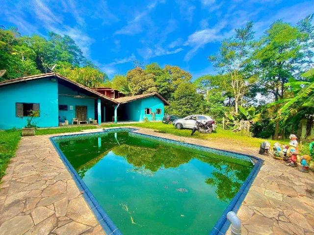 Casa venda em Santana de Parnaíba