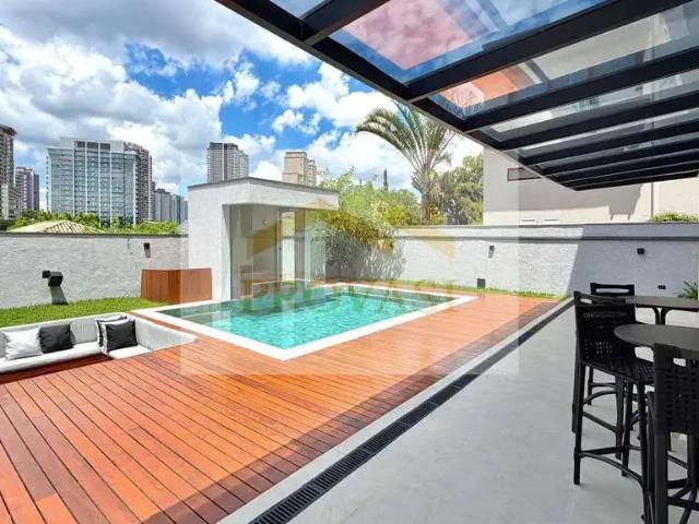 Casa venda em 18 do Forte Alphaville, Santana de Parnaíba