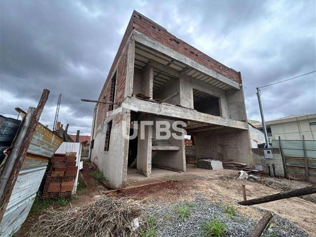 Casa venda em Jardim das Oliveiras, Senador Canedo