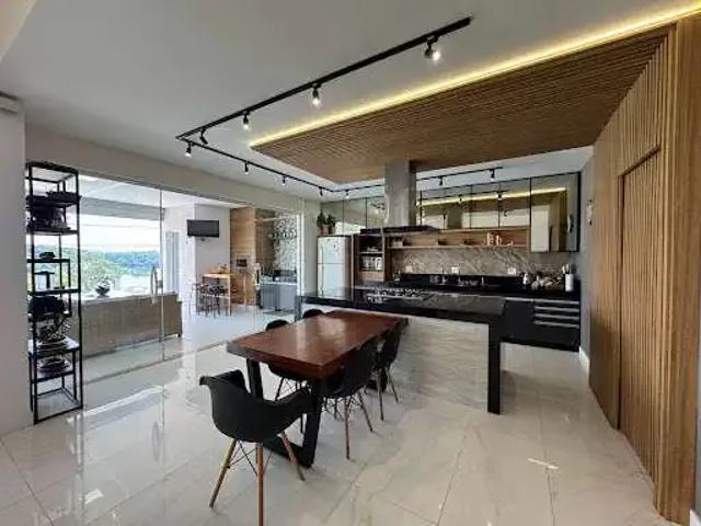 Casa venda em Condomínio, Serra