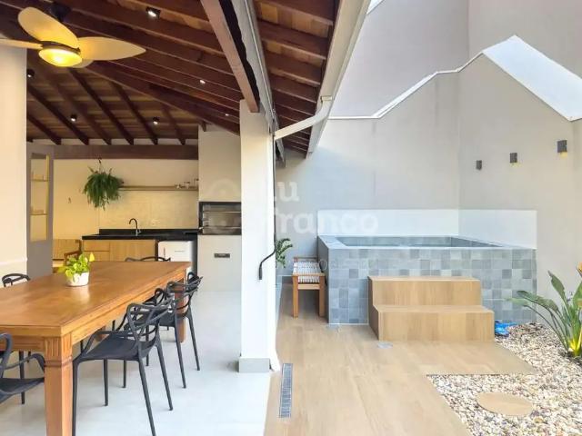 Casa venda em Região Imediata de Campinas, Região Metropolitana de Campinas