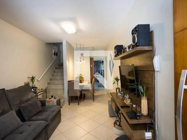 Casa venda em Jardim Heriquieta, Taboão da Serra