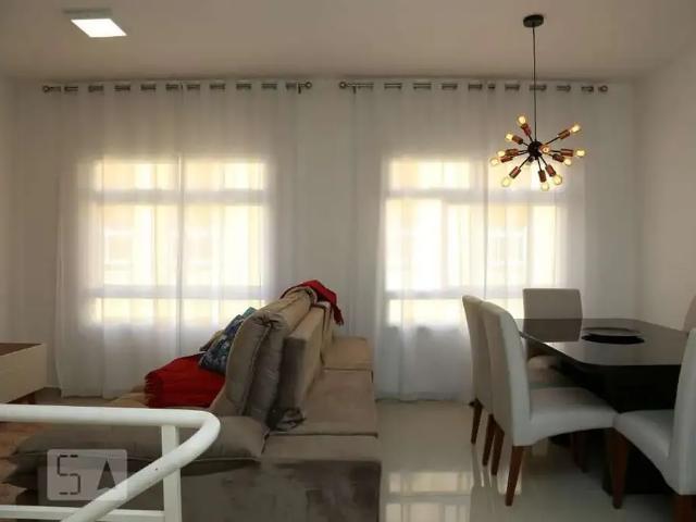 Casa venda em Jardim Heriquieta, Taboão da Serra
