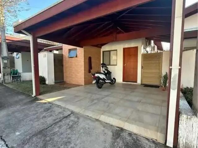 Casa venda em Região Imediata de Taubaté-Pindamonhangaba, Região Metropolitana do Vale do Paraíba e Litoral Norte