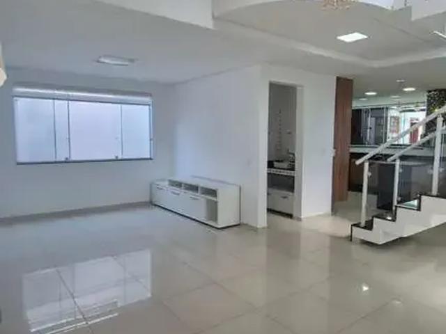 Casa venda em Região Imediata de Taubaté-Pindamonhangaba, Região Metropolitana do Vale do Paraíba e Litoral Norte