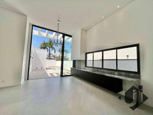 Casa venda em Região Imediata de Taubaté-Pindamonhangaba, Região Metropolitana do Vale do Paraíba e Litoral Norte