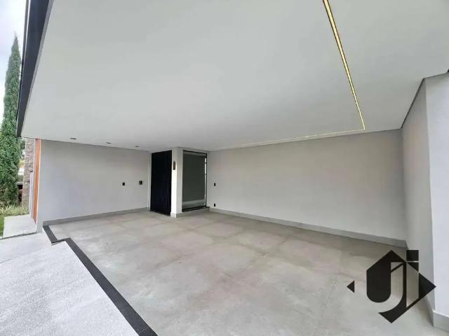 Casa venda em Região Imediata de Taubaté-Pindamonhangaba, Região Metropolitana do Vale do Paraíba e Litoral Norte