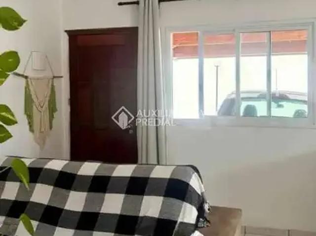 Casa venda em Região Imediata de Taubaté-Pindamonhangaba, Região Metropolitana do Vale do Paraíba e Litoral Norte