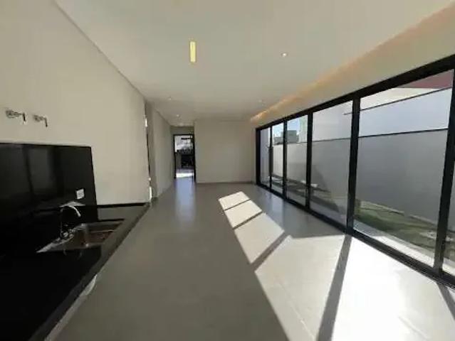 Casa venda em Região Imediata de Taubaté-Pindamonhangaba, Região Metropolitana do Vale do Paraíba e Litoral Norte
