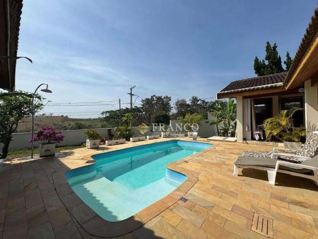 Casa venda em Região Imediata de Taubaté-Pindamonhangaba, Região Metropolitana do Vale do Paraíba e Litoral Norte