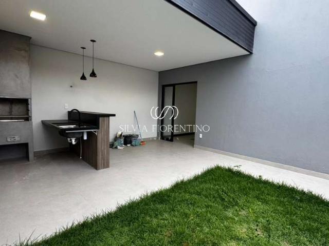 Casa venda em Região Imediata de Taubaté-Pindamonhangaba, Região Metropolitana do Vale do Paraíba e Litoral Norte