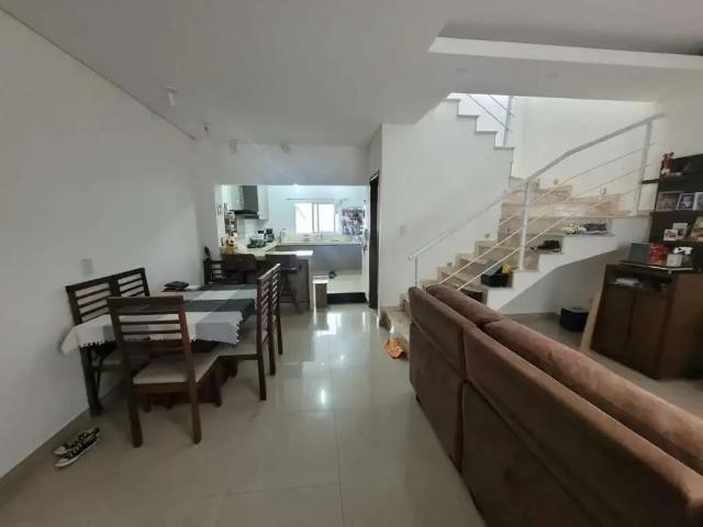 Casa venda em Região Imediata de Taubaté-Pindamonhangaba, Região Metropolitana do Vale do Paraíba e Litoral Norte