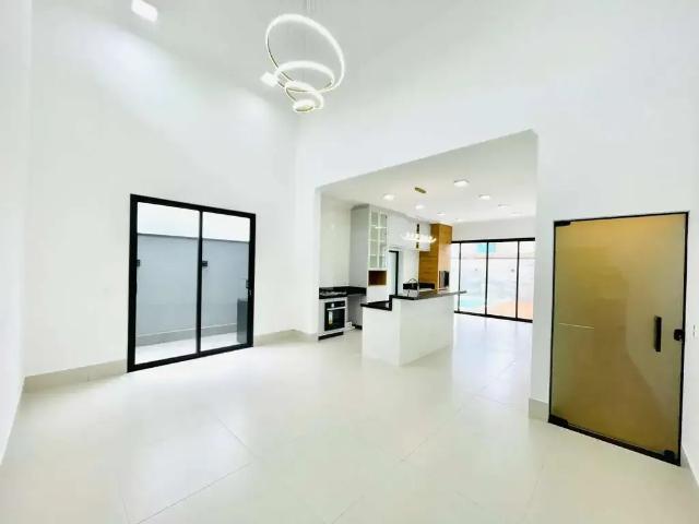 Casa venda em Região Imediata de Taubaté-Pindamonhangaba, Região Metropolitana do Vale do Paraíba e Litoral Norte