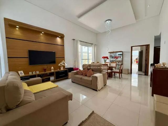 Casa venda em Região Imediata de Taubaté-Pindamonhangaba, Região Metropolitana do Vale do Paraíba e Litoral Norte
