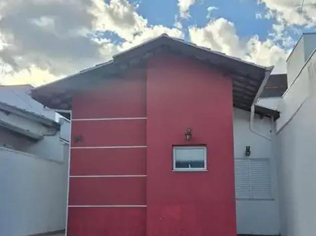 Casa venda em Região Imediata de Taubaté-Pindamonhangaba, Região Metropolitana do Vale do Paraíba e Litoral Norte