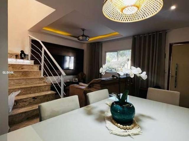 Casa venda em Região Imediata de Taubaté-Pindamonhangaba, Região Metropolitana do Vale do Paraíba e Litoral Norte