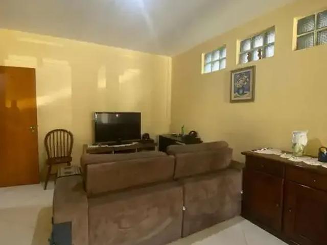 Casa venda em Região Imediata de Taubaté-Pindamonhangaba, Região Metropolitana do Vale do Paraíba e Litoral Norte