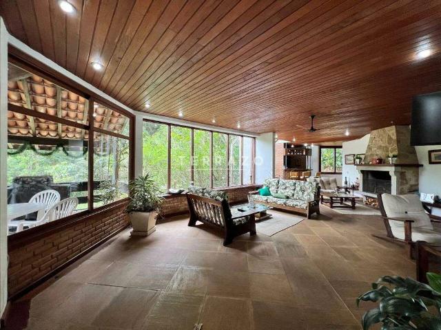 Casa venda em Teresópolis, Região Geográfica Intermediária de Petrópolis