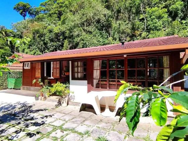Casa venda em Teresópolis