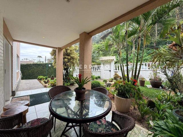 Casa venda em Teresópolis, Região Geográfica Intermediária de Petrópolis