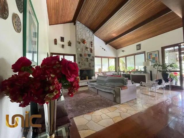 Casa venda em Região Geográfica Imediata de Petrópolis, Região Metropolitana do Rio de Janeiro