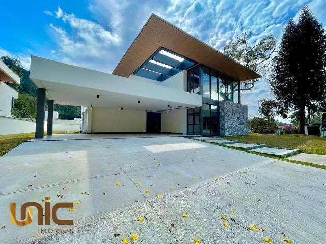 Casa venda em Região Geográfica Imediata de Petrópolis, Região Metropolitana do Rio de Janeiro