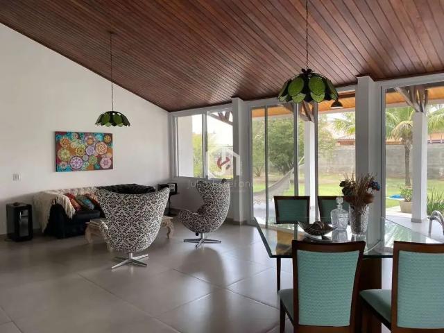 Casa venda em Região Imediata de Taubaté-Pindamonhangaba, Região Metropolitana do Vale do Paraíba e Litoral Norte