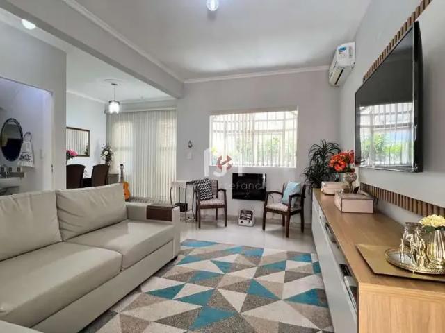Casa venda em Região Imediata de Taubaté-Pindamonhangaba, Região Metropolitana do Vale do Paraíba e Litoral Norte