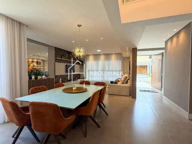 Casa venda em Região Imediata de Taubaté-Pindamonhangaba, Região Metropolitana do Vale do Paraíba e Litoral Norte