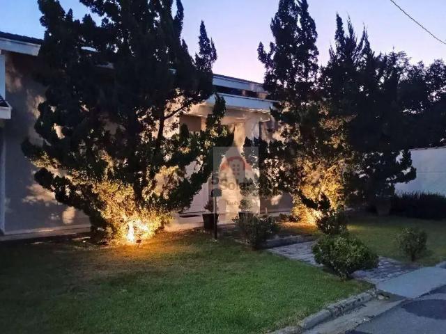 Casa venda em Região Imediata de Taubaté-Pindamonhangaba, Região Metropolitana do Vale do Paraíba e Litoral Norte