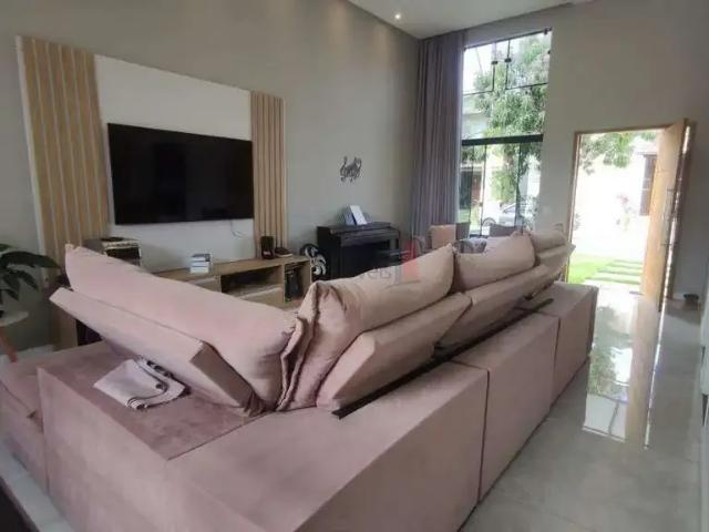 Casa venda em Região Imediata de Taubaté-Pindamonhangaba, Região Metropolitana do Vale do Paraíba e Litoral Norte