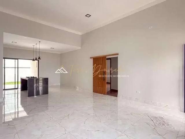 Casa venda em Região Imediata de Taubaté-Pindamonhangaba, Região Metropolitana do Vale do Paraíba e Litoral Norte
