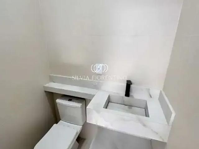 Casa venda em Região Imediata de Taubaté-Pindamonhangaba, Região Metropolitana do Vale do Paraíba e Litoral Norte