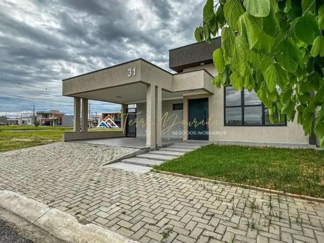 Casa venda em Região Imediata de Taubaté-Pindamonhangaba, Região Metropolitana do Vale do Paraíba e Litoral Norte