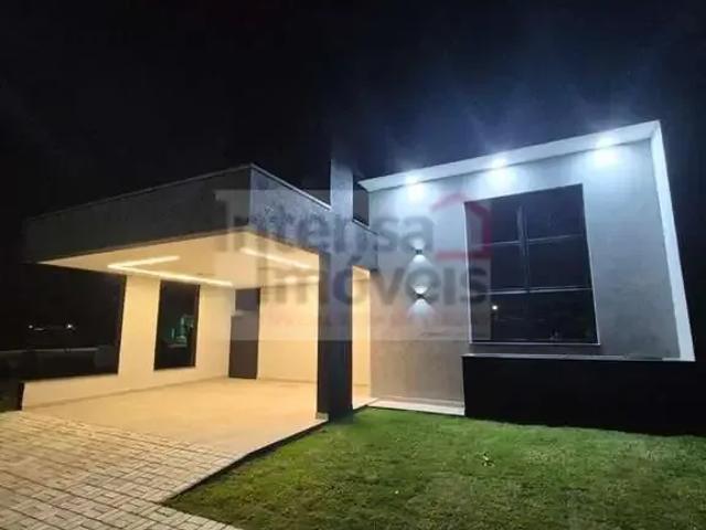 Casa venda em Região Imediata de Taubaté-Pindamonhangaba, Região Metropolitana do Vale do Paraíba e Litoral Norte