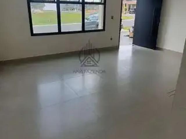 Casa venda em Região Imediata de Taubaté-Pindamonhangaba, Região Metropolitana do Vale do Paraíba e Litoral Norte