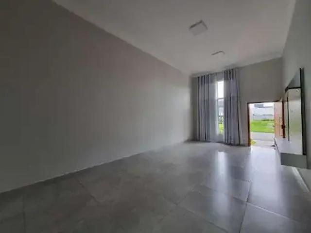 Casa venda em Região Imediata de Taubaté-Pindamonhangaba, Região Metropolitana do Vale do Paraíba e Litoral Norte