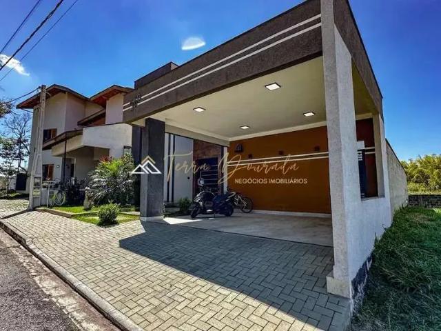 Casa venda em Região Imediata de Taubaté-Pindamonhangaba, Região Metropolitana do Vale do Paraíba e Litoral Norte