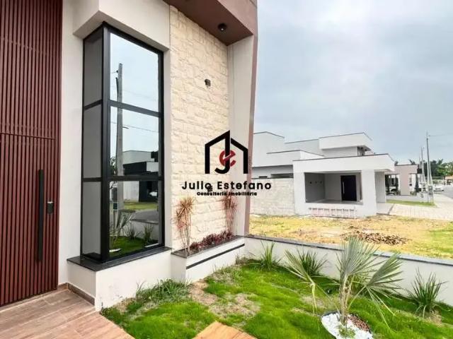 Casa venda em Região Imediata de Taubaté-Pindamonhangaba, Região Metropolitana do Vale do Paraíba e Litoral Norte