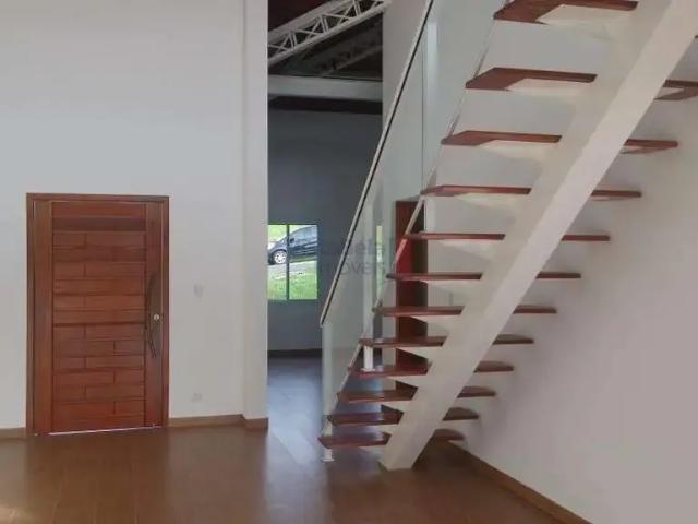 Casa venda em Região Imediata de Taubaté-Pindamonhangaba, Região Metropolitana do Vale do Paraíba e Litoral Norte