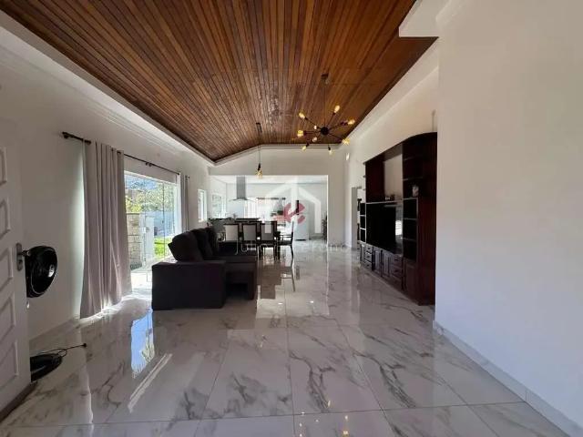 Casa venda em Região Imediata de Caraguatatuba-Ubatuba-São Sebastião, Região Metropolitana do Vale do Paraíba e Litoral Norte