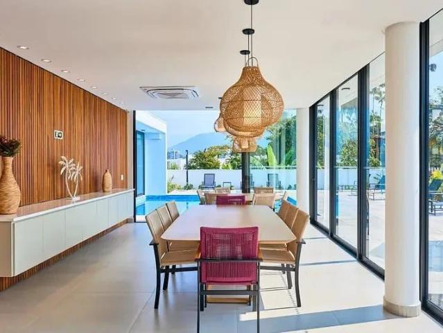 Casa venda em Ubatuba, Região Geográfica Intermediária de São José dos Campos