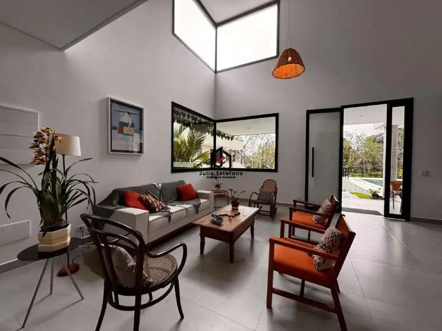 Casa venda em Região Imediata de Caraguatatuba-Ubatuba-São Sebastião, Região Metropolitana do Vale do Paraíba e Litoral Norte