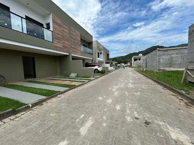 Casa venda em Ubatuba