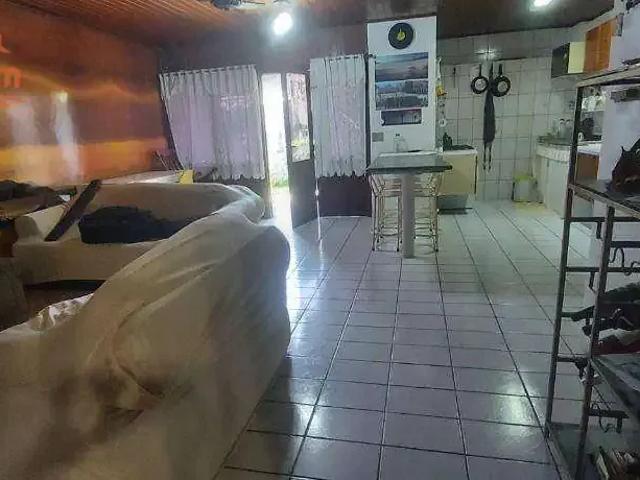 Casa venda em Região Imediata de Caraguatatuba-Ubatuba-São Sebastião, Região Metropolitana do Vale do Paraíba e Litoral Norte