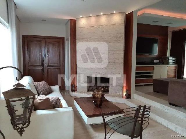 Casa venda em Condomínio Jardins Roma, Uberlândia